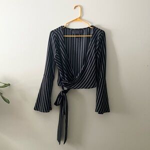 Poly & Esther Black White Pinstripe Wrap Top Size L Workwear Chic